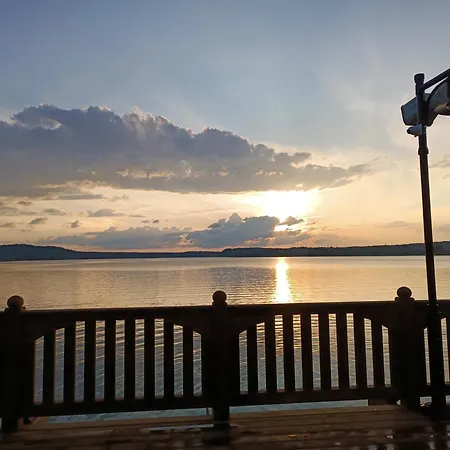 Dom wakacyjny Sosnowa Dolina We Wielu *